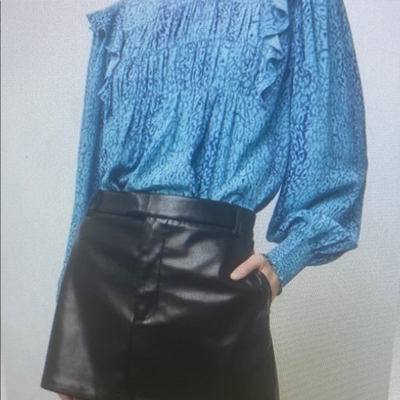 NWT RAILS Flora Jewel Cheetah Blouse Top Sz Medium Blue - Picture 1 of 1